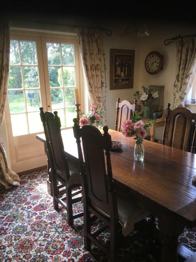 Bumble Cottage B&B Stradbroke Extérieur photo